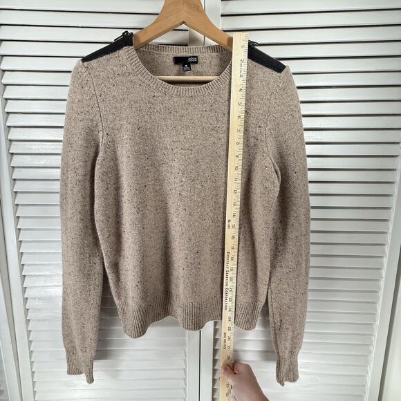 Aqua 100% Cashmere Sweater Zip Shoulder Light Brown Womens SIZE MEDIUM Luxury - Picture 6 of 12